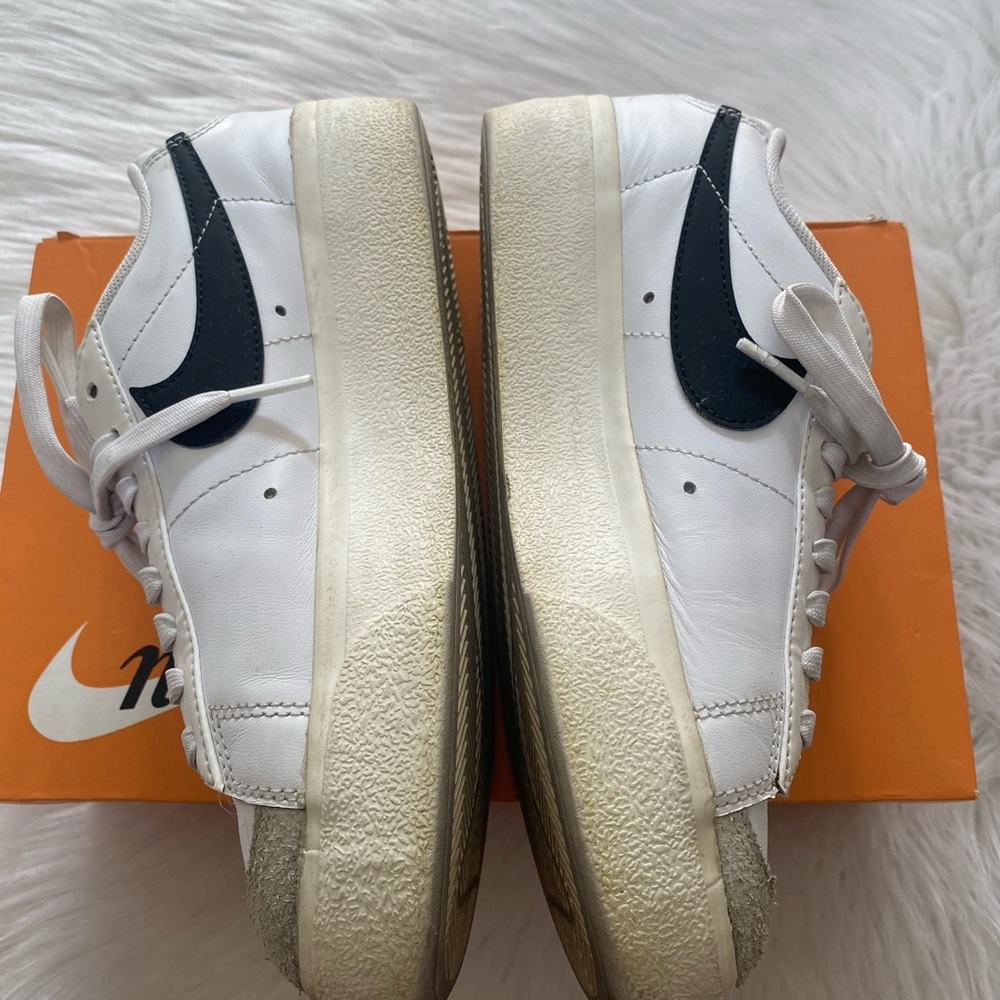 Nike Blazer Low Platform Sneakers Sz 6.5 - Picture 3 of 4